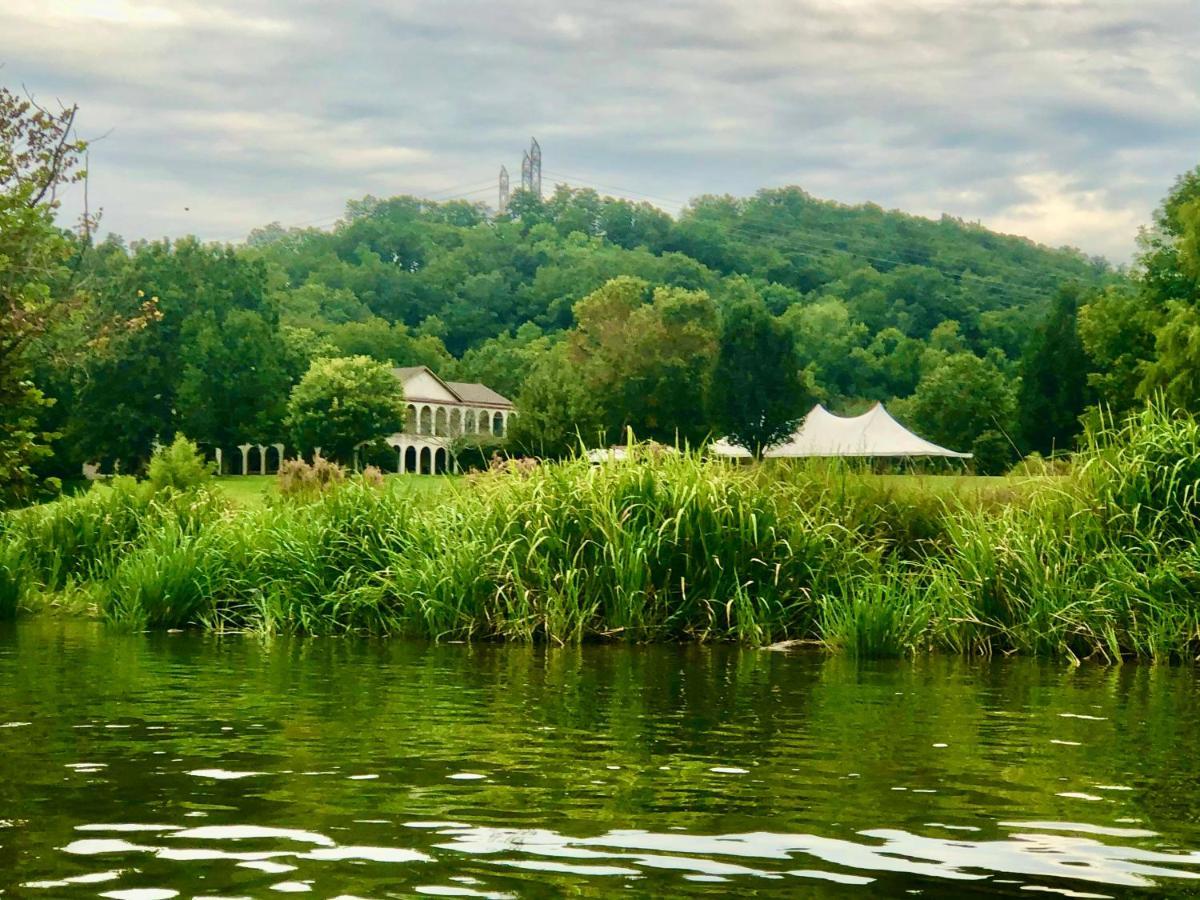 Williams Island Room At Tennessee Riverplace Chattanooga Bagian luar foto