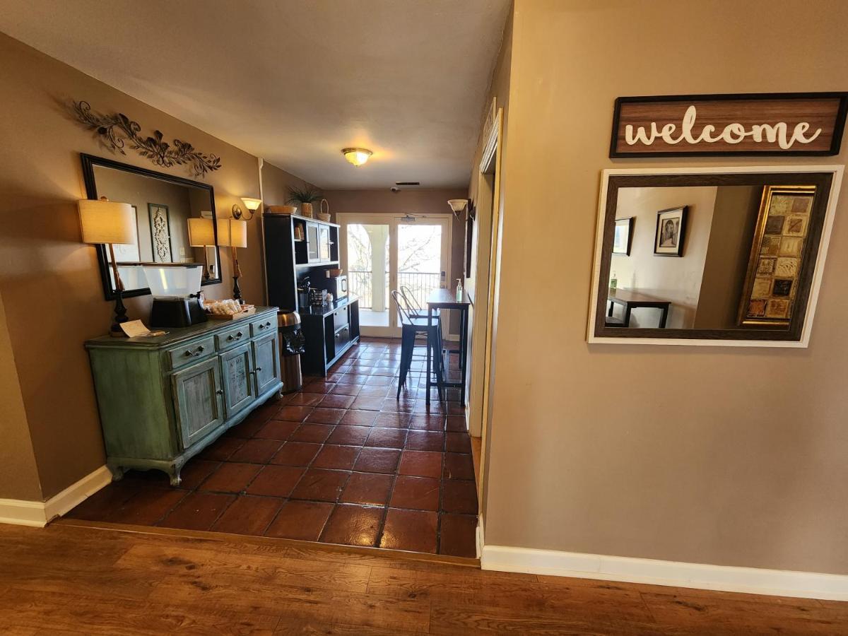 Williams Island Room At Tennessee Riverplace Chattanooga Bagian luar foto