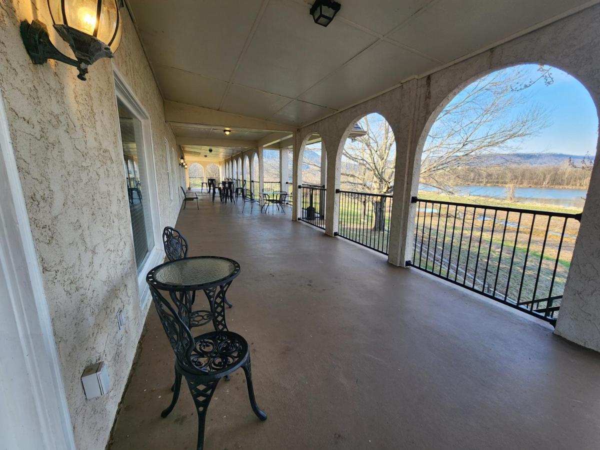 Williams Island Room At Tennessee Riverplace Chattanooga Bagian luar foto